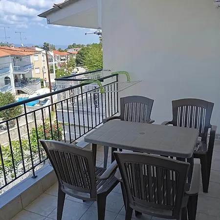 Gregory & George 펜션 하니오티