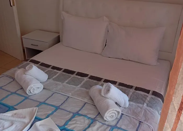 Semesterbostad Gregory & George *