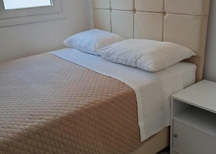 Semesterbostad Gregory & George