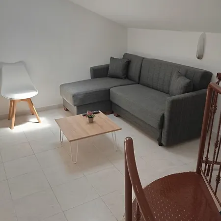 Gregory & George * Hanioti