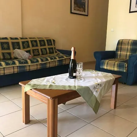 Gregory & George 度假居 卡尼奥提