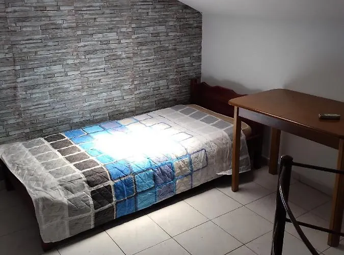 Gregory & George Tatil Evi *